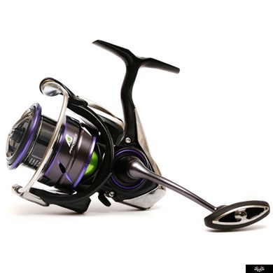 катушка Daiwa 18 Prorex V LT 3000-C, 3000